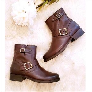 Frye Boots Womens size 7